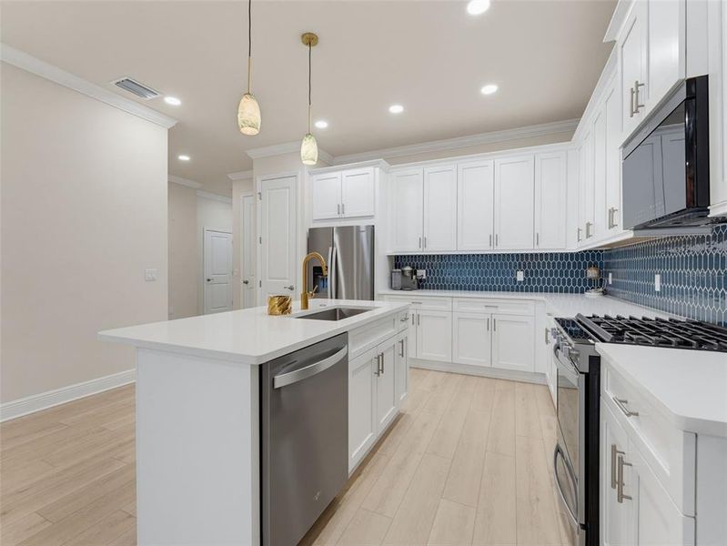 Furnished interior view inside a new home in , Clearwater (Image 11).