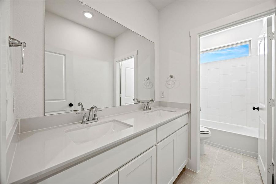 Furnished interior view inside a new home in Chatham Reserve, Providence Village (Image 6).