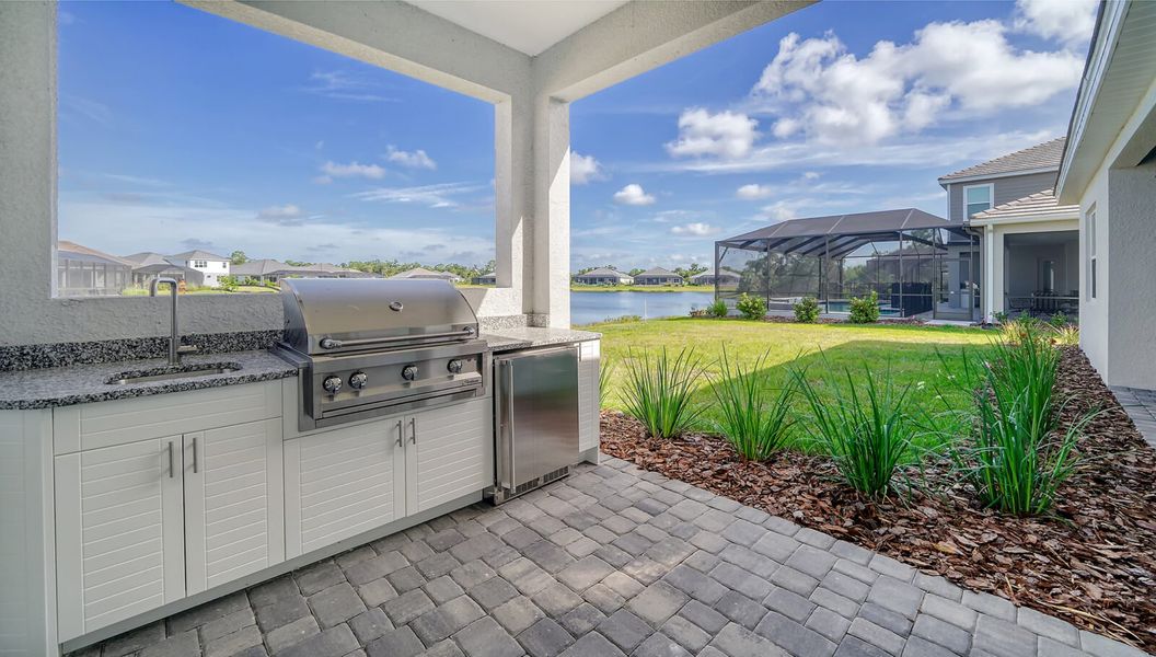 Exterior details and patio area of a home in Grand Palm, Venice (Image 19).