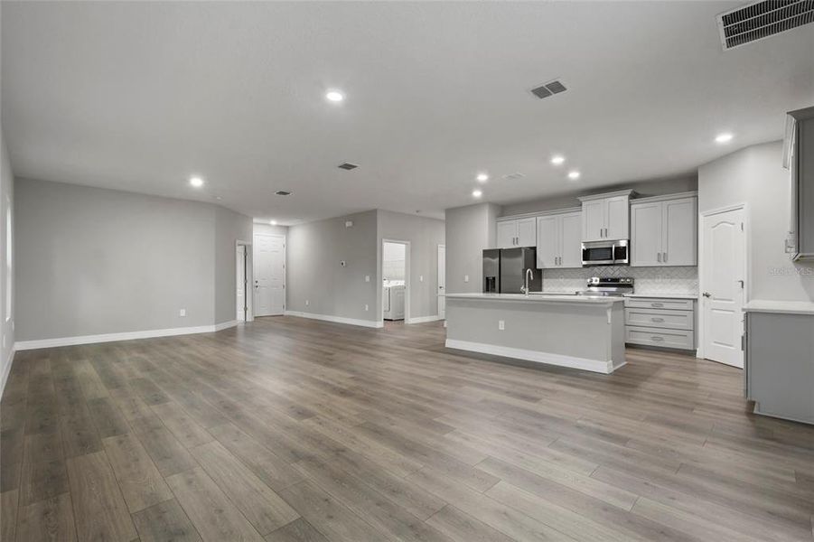 Spacious, unfurnished interior of a new home in , Orange City (Image 9). Spacious, unfurnished interior of a new home in , Orange City (Image 9).