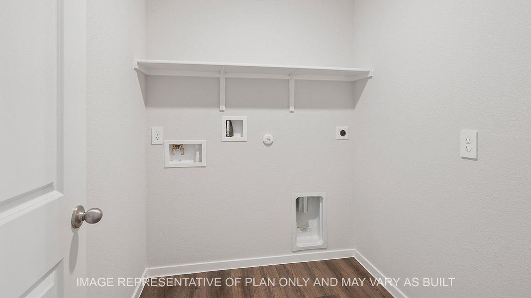 Spacious, unfurnished interior of a new home in Midtown Reserve, College Station (Image 16). Spacious, unfurnished interior of a new home in Midtown Reserve, College Station (Image 16).