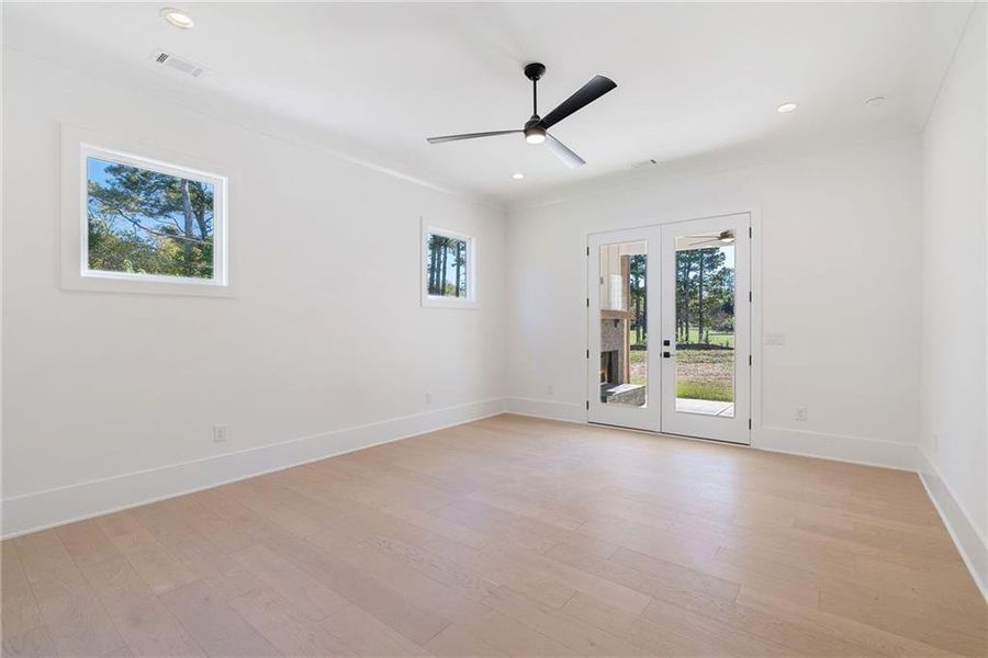 Spacious, unfurnished interior of a new home in , Woodstock (Image 45).
