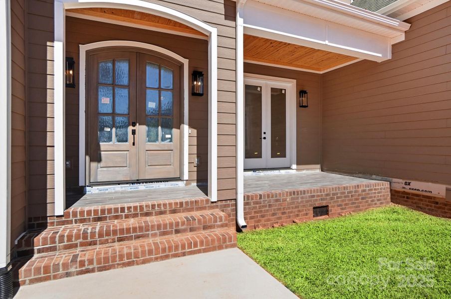 Exterior details and patio area of a home in , York (Image 4).
