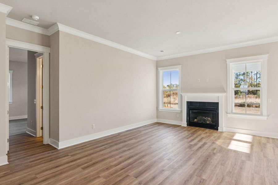 Spacious, unfurnished interior of a new home in , Summerville (Image 17).