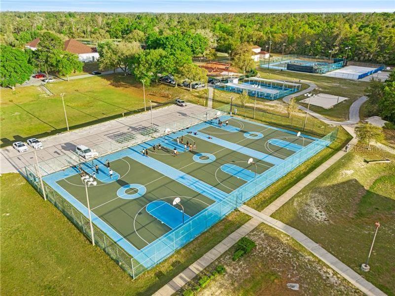 Community amenities in , Ocala (Image 33).