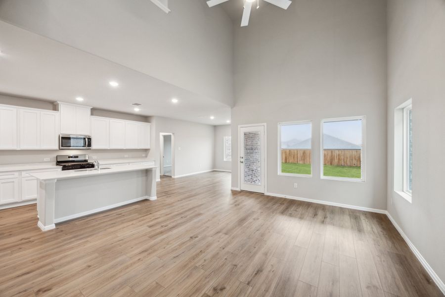 Representative unfurnished interior of a home built from the Enzo II by Megatel Homes in Sicily, Princeton (Image 11).