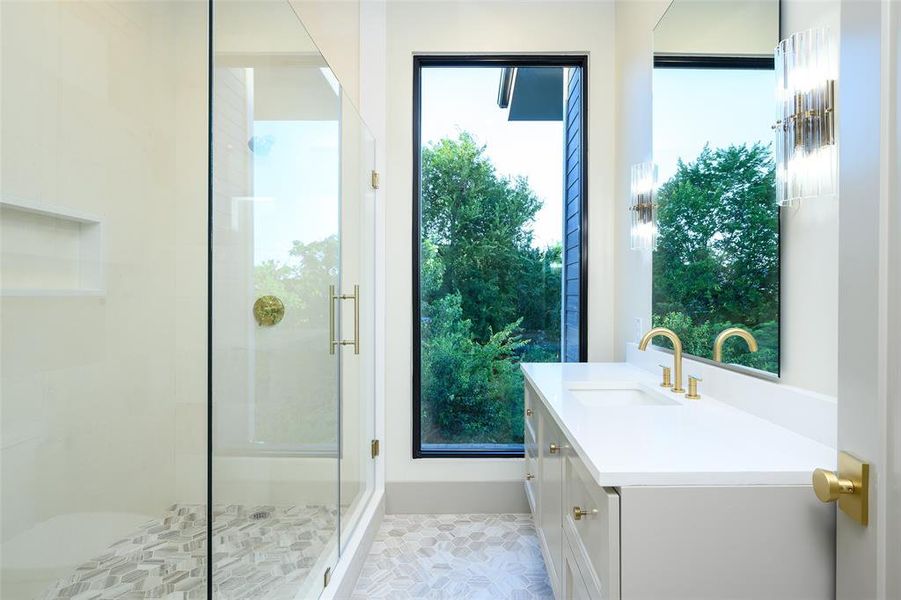 Furnished interior view inside a new home in , Dallas (Image 31). Furnished interior view inside a new home in , Dallas (Image 31).