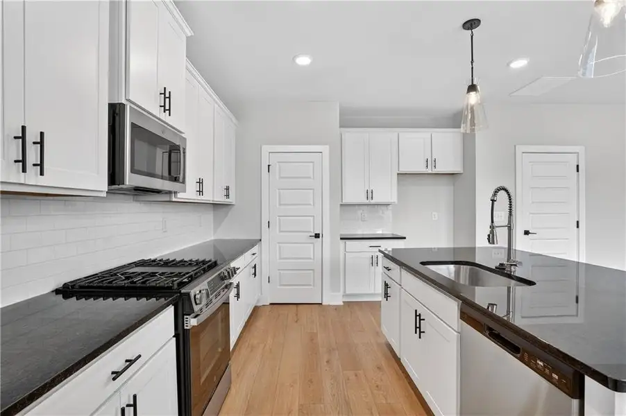 Furnished interior view inside a new home in , Villa Rica (Image 12).