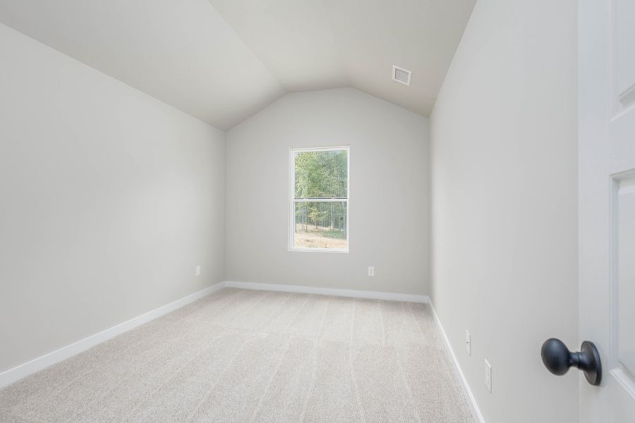Representative unfurnished interior of a home built from the Cortland 4 by Nason Homes in Woodland Farms, Dickson (Image 24).