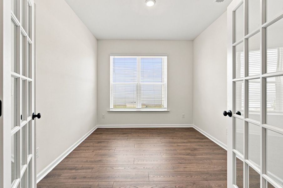 Spacious, unfurnished interior of a new home in Ambridge, Conway (Image 24). Spacious, unfurnished interior of a new home in Ambridge, Conway (Image 24).