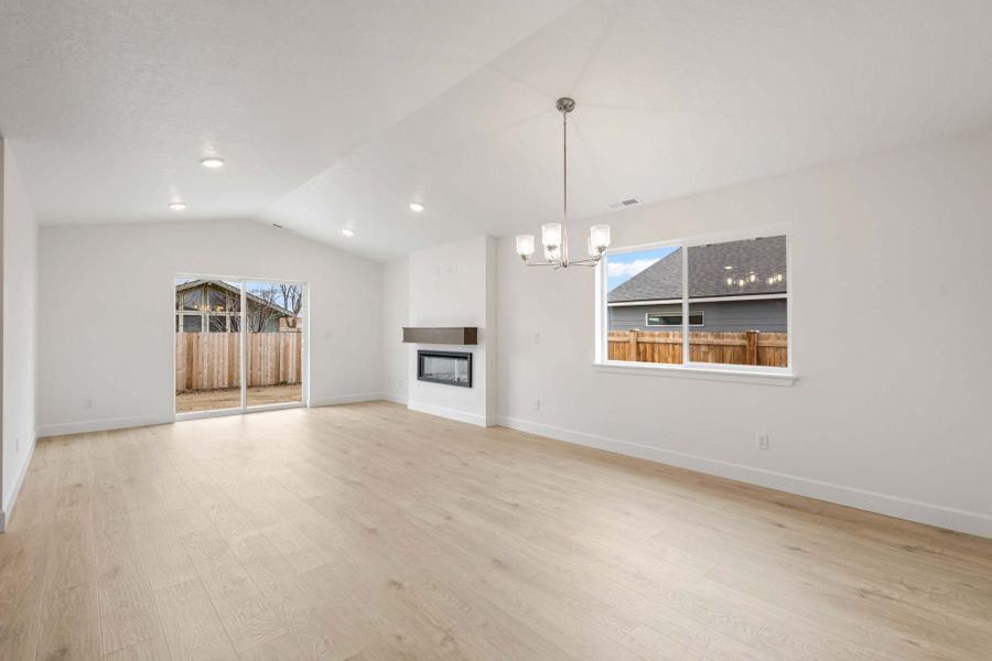 Representative unfurnished interior of a home built from the Alder by MonteVista Homes in IronHorse, Prineville (Image 10).