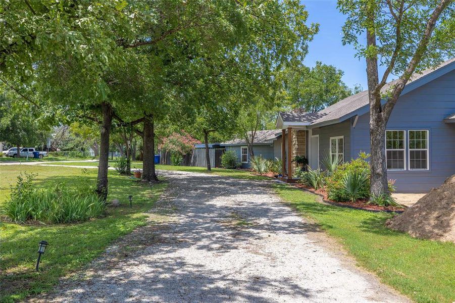 Front exterior of a new home in , Brownwood, TX, highlighting curb appeal (Image 23). Front exterior of a new home in , Brownwood, TX, highlighting curb appeal (Image 23).