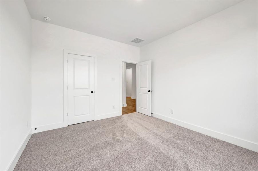 Spacious, unfurnished interior of a new home in Vintage Village, Argyle (Image 15). Spacious, unfurnished interior of a new home in Vintage Village, Argyle (Image 15).