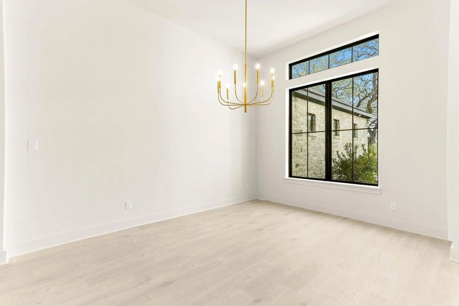 Tobias C dining room