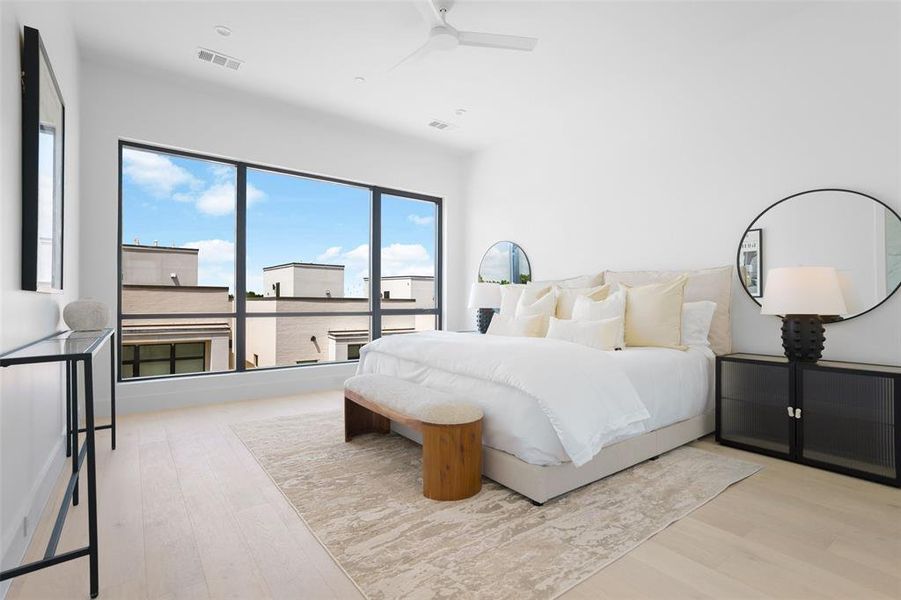 Furnished interior view inside a new home in , Dallas (Image 12).