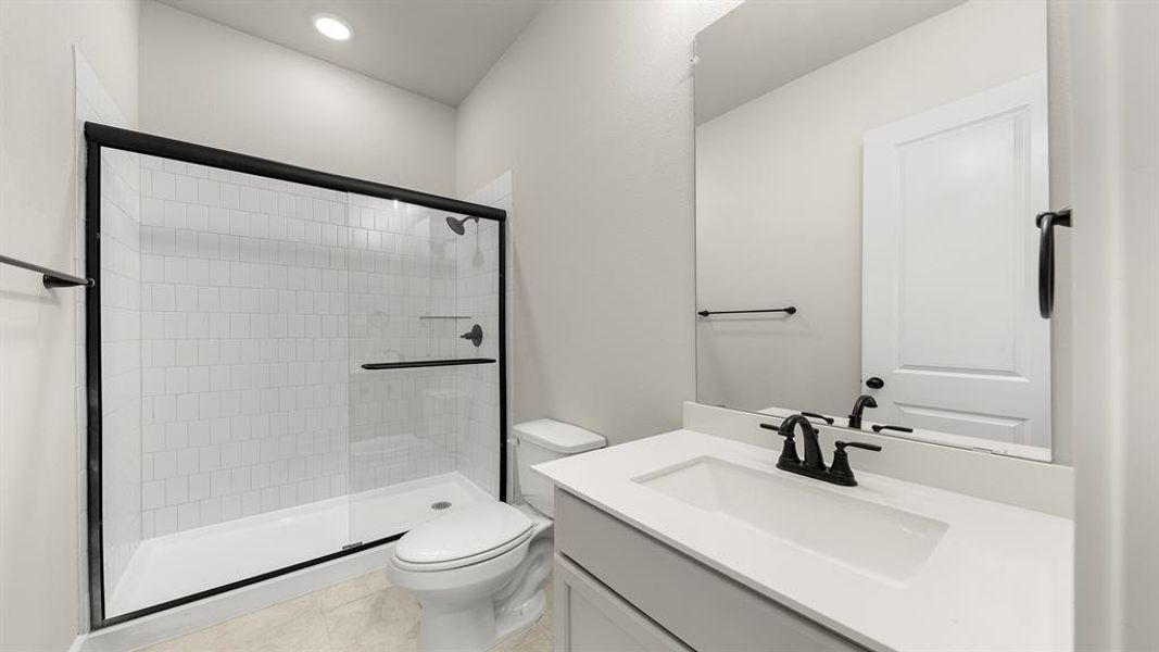 04. 9309 Derry - 2ND Bath 04. 9309 Derry - 2ND Bath