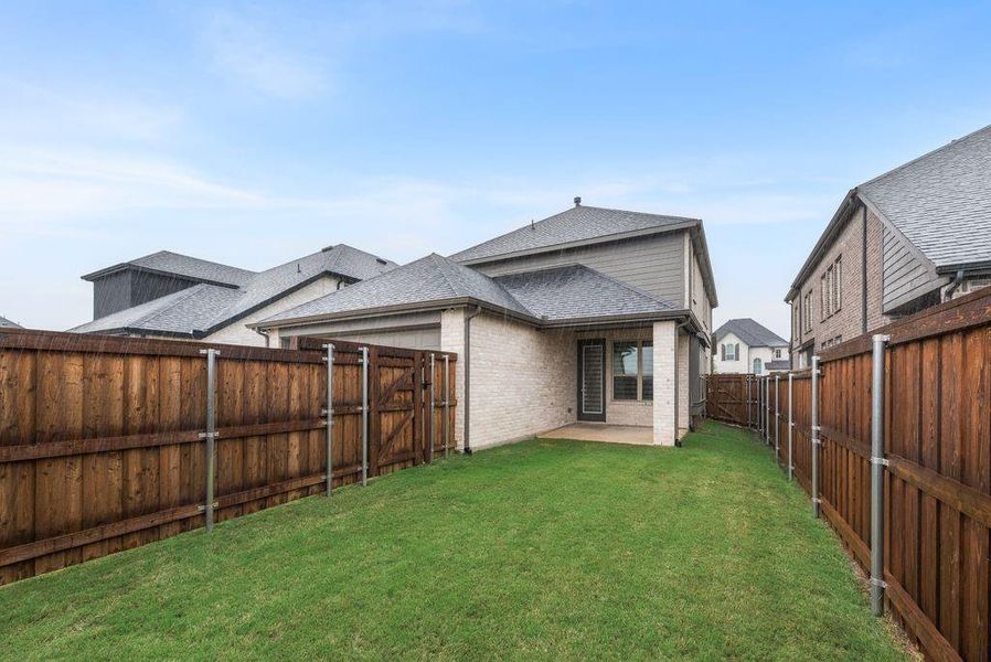 Exterior details and patio area of a home in , Celina (Image 3).