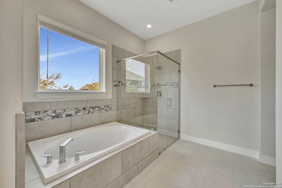 Furnished interior view inside a new home in The Crossvine 55’, Schertz (Image 11).