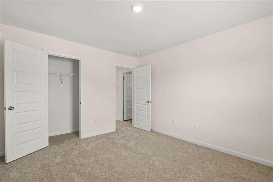 Spacious, unfurnished interior of a new home in Wildwood, Covington (Image 24).