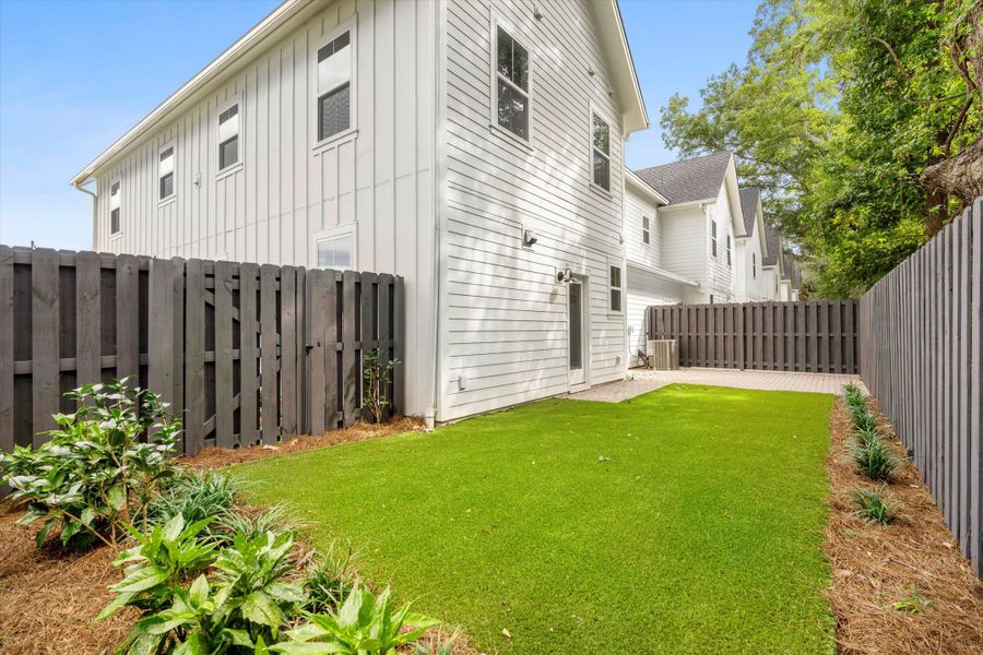 Exterior details and patio area of a home in Hayes Park, Johns Island (Image 4).