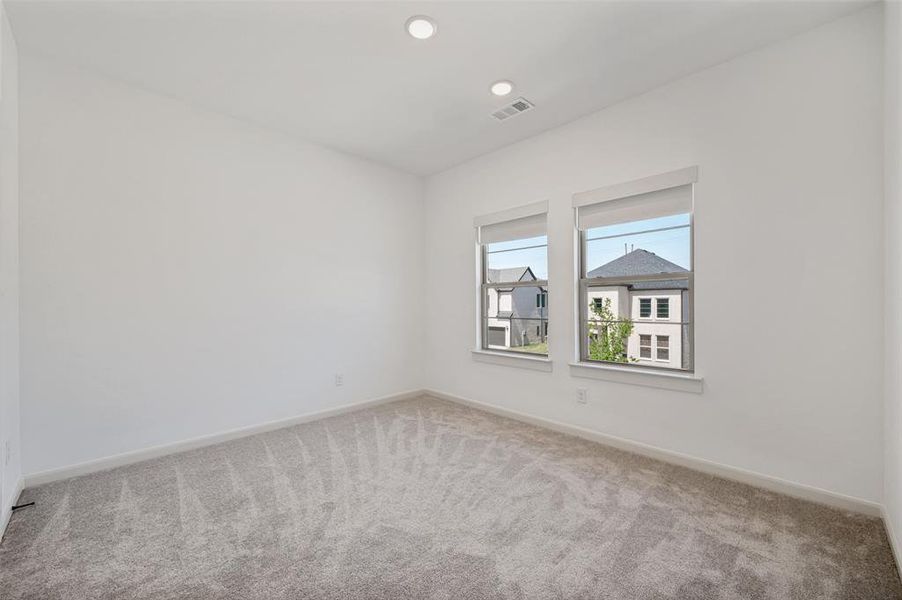 Spacious, unfurnished interior of a new home in , Frisco (Image 26).