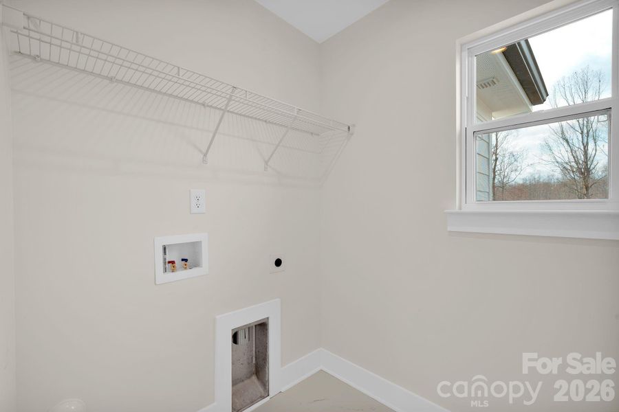 Spacious, unfurnished interior of a new home in , Statesville (Image 23).