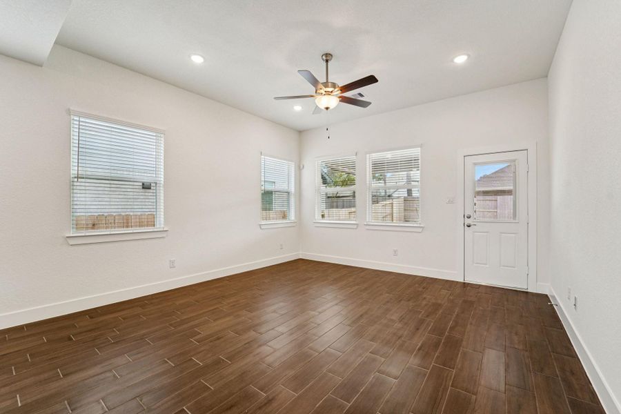 Spacious, unfurnished interior of a new home in The Woodlands Hills, Willis (Image 26). Spacious, unfurnished interior of a new home in The Woodlands Hills, Willis (Image 26).