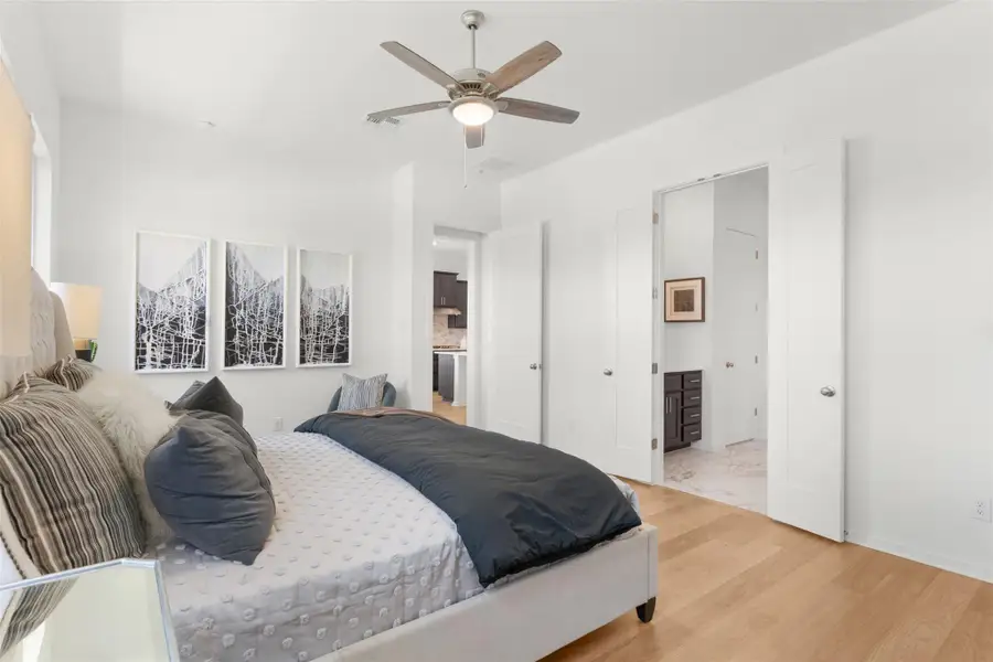 *PHOTO REPRESENTATIVE OF FLOORPLAN ONLY*