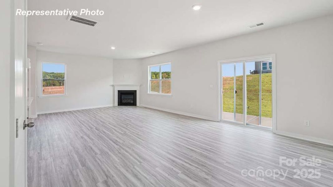 Spacious, unfurnished interior of a new home in Huffman Ridge, Hickory (Image 25).