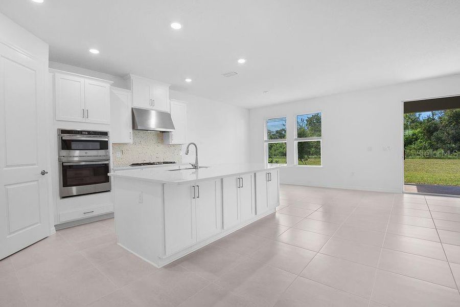 Furnished interior view inside a new home in Ardisia Park, New Smyrna Beach (Image 9).