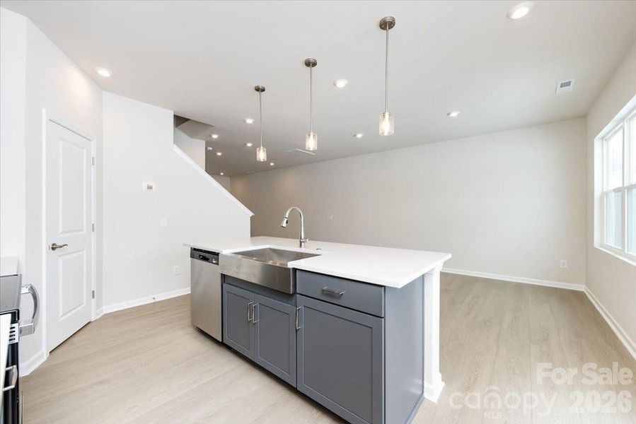 Chef Inspired Kitchen with a Large Sink in Island Chef Inspired Kitchen with a Large Sink in Island