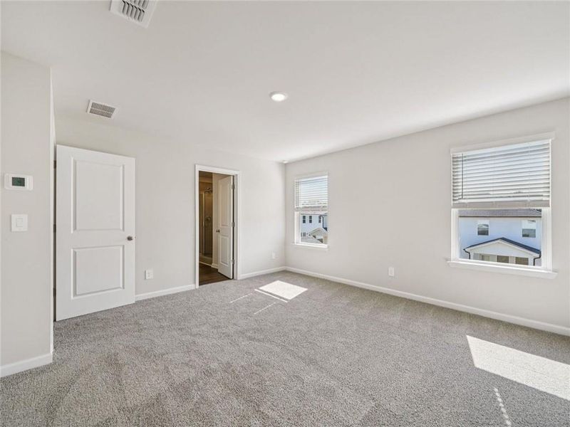 Spacious, unfurnished interior of a new home in Martin Springs - Reserve Series, Lawrenceville (Image 17).