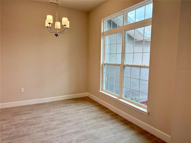 Spacious, unfurnished interior of a new home in South Gulf Cove, Port Charlotte (Image 11).