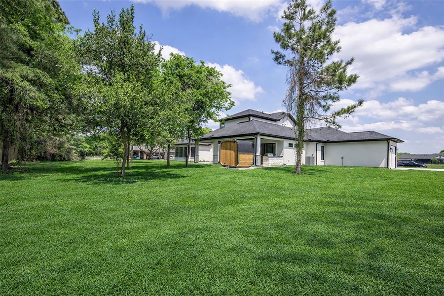 Exterior details and patio area of a home in , Tomball (Image 26).