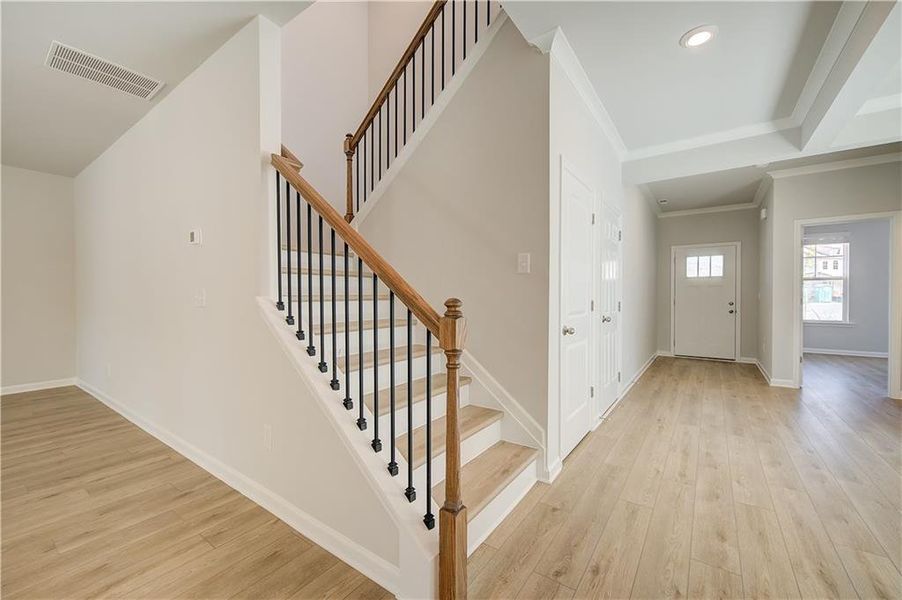 Spacious, unfurnished interior of a new home in Burchwood, Stockbridge (Image 18).
