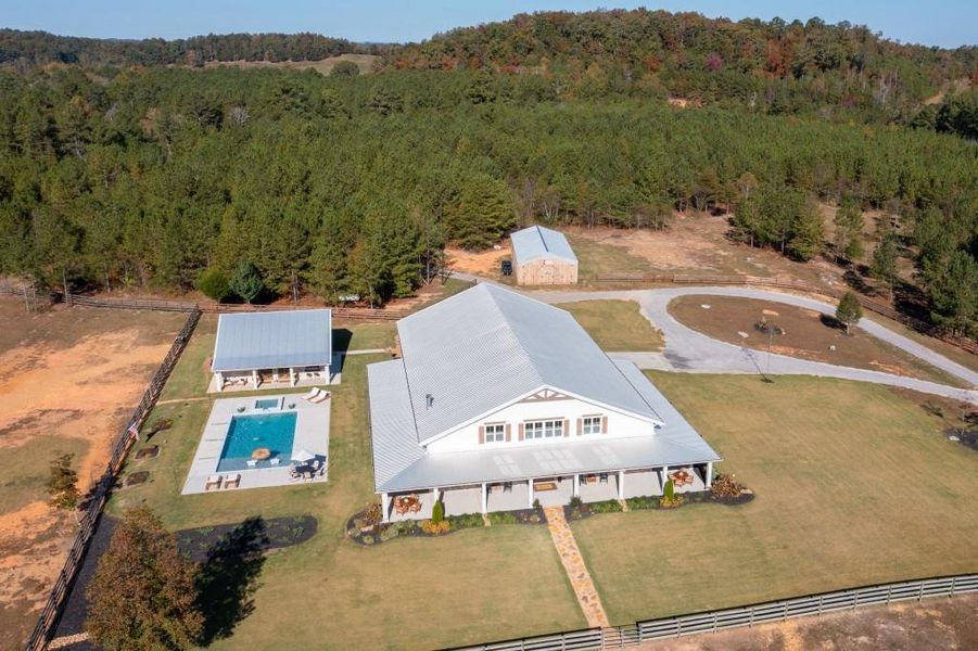 Community amenities in , Rydal (Image 98).