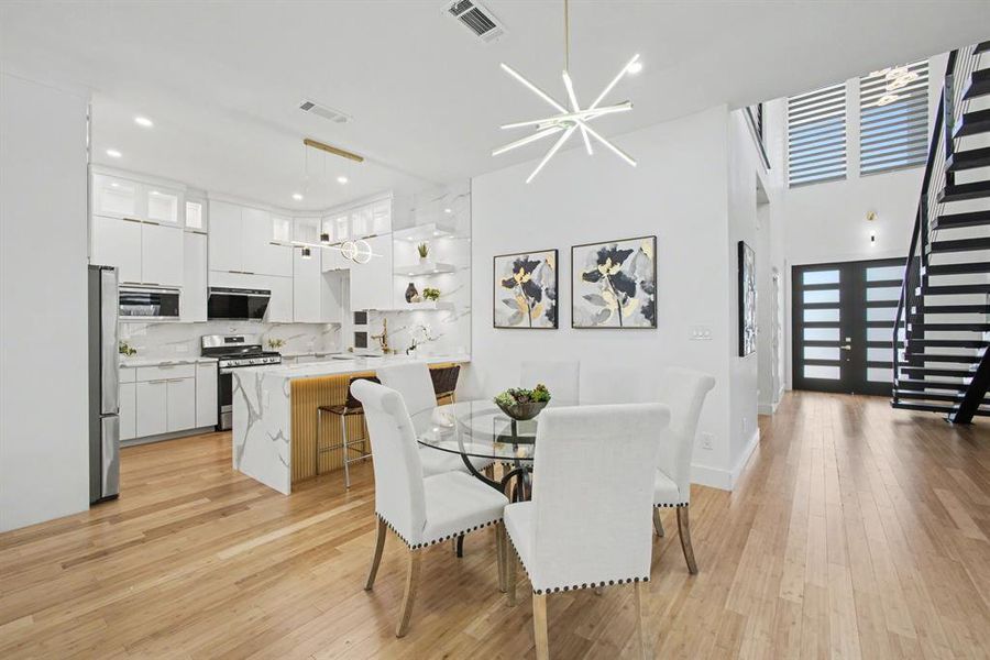 Furnished interior view inside a new home in , Dallas (Image 10).