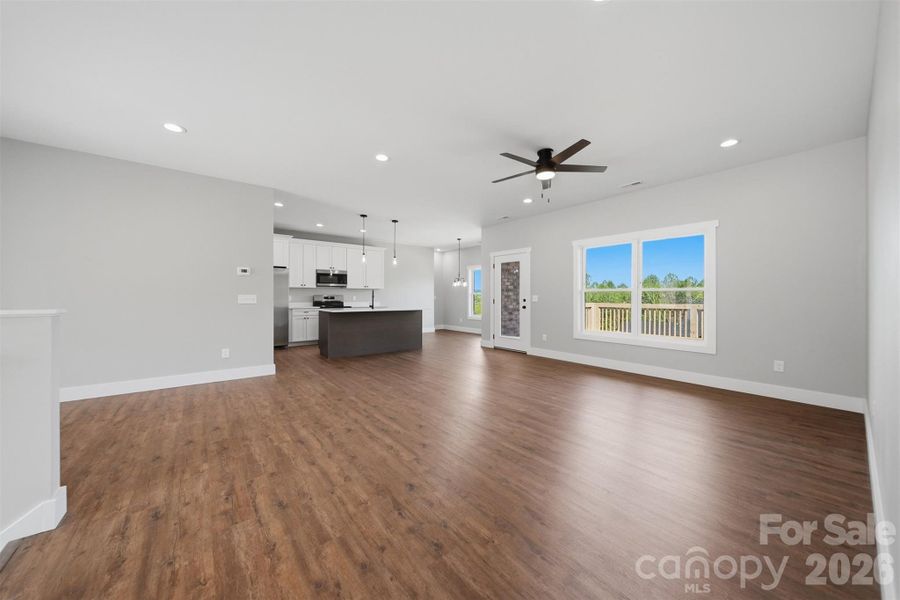 Spacious, unfurnished interior of a new home in , Lenoir (Image 35).