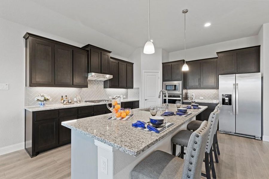 Furnished interior view inside a new home in Lakeview Pointe, Grand Prairie (Image 15).