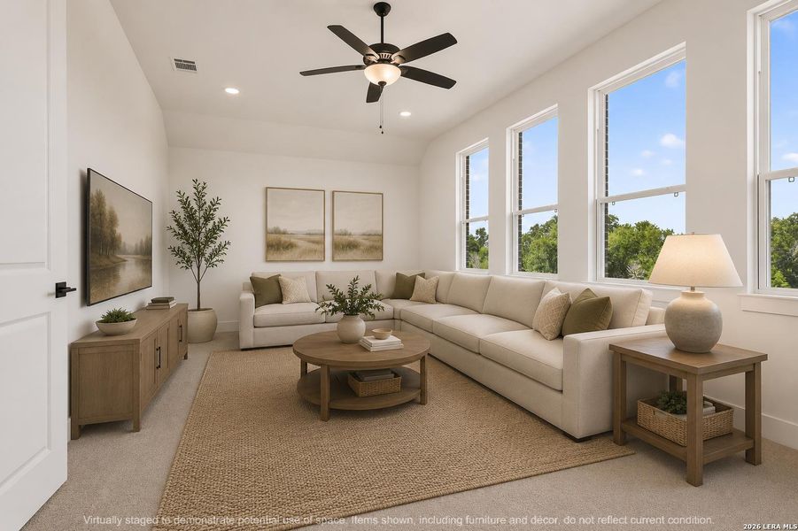 Furnished interior view inside a new home in Waldsanger, New Braunfels (Image 27).
