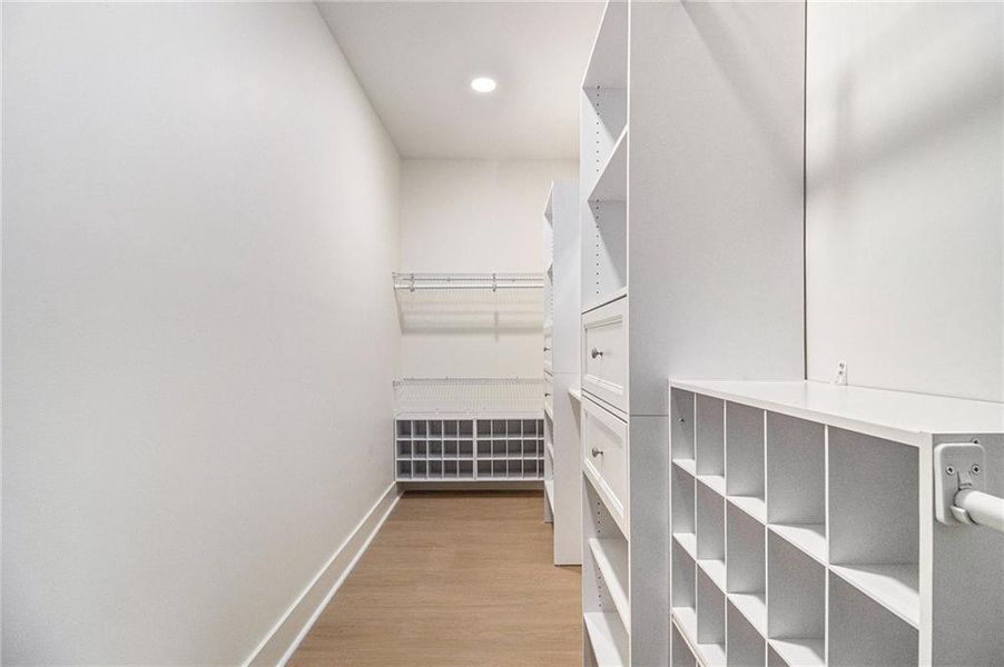 Image 40 of a home in .