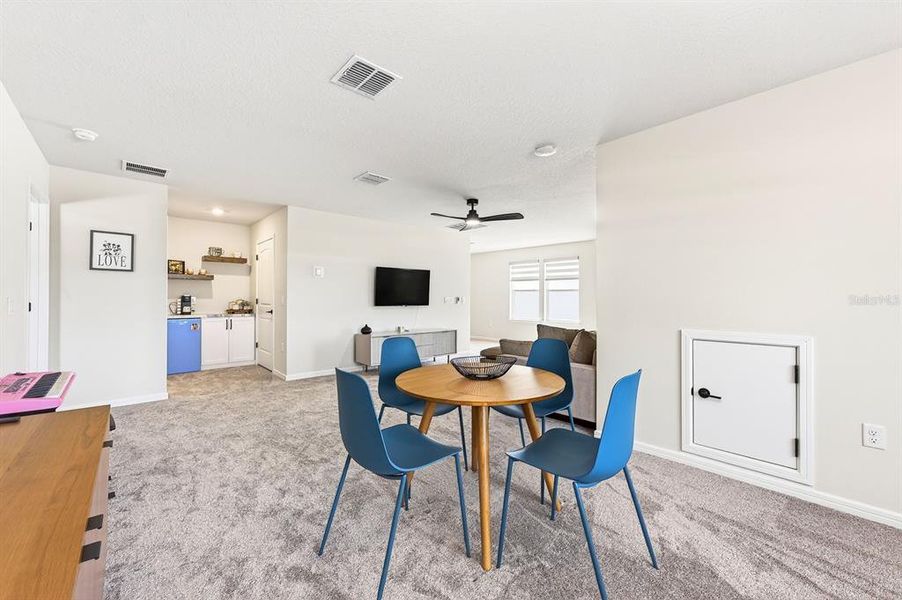 Furnished interior view inside a new home in , Winter Garden (Image 28).