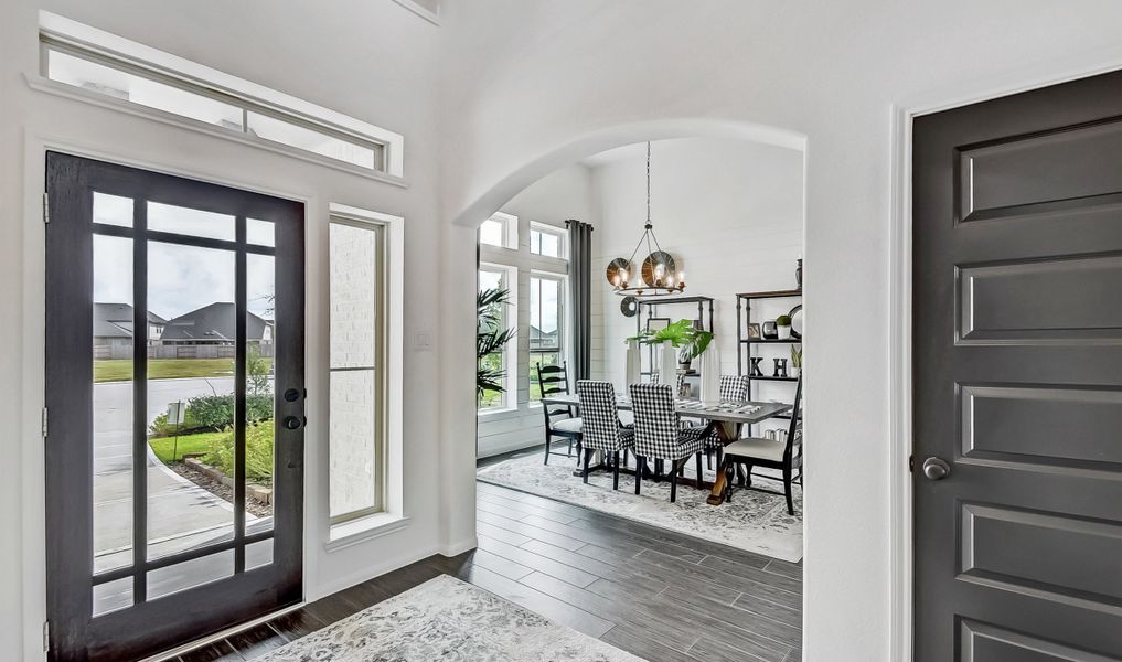 Foyer with access to dining room