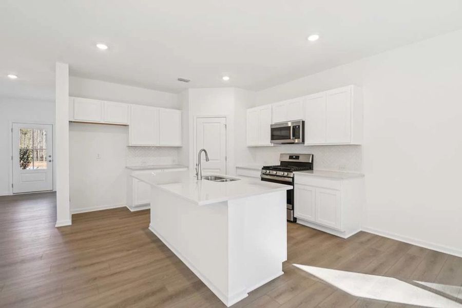 Kitchen featuring Timeless Collection Finishes Kitchen featuring Timeless Collection Finishes