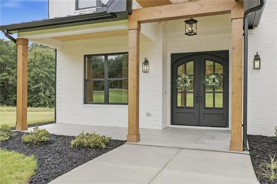Exterior details and patio area of a home in , Jefferson (Image 39).