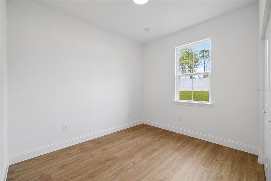 Spacious, unfurnished interior of a new home in , Citrus Springs (Image 17).