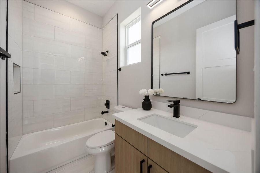 Furnished interior view inside a new home in , Houston (Image 16). Furnished interior view inside a new home in , Houston (Image 16).