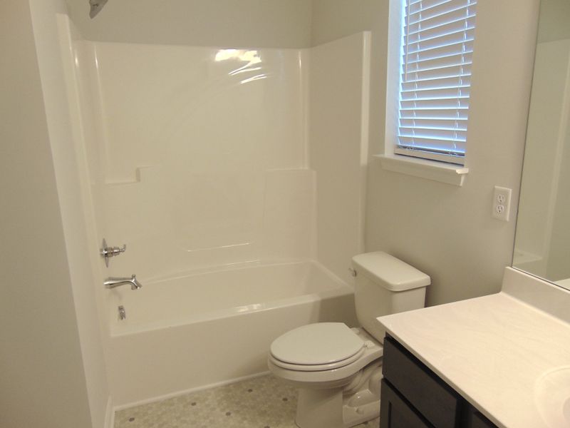 Furnished interior view inside a new home in Finch Branch, La Vergne (Image 9).