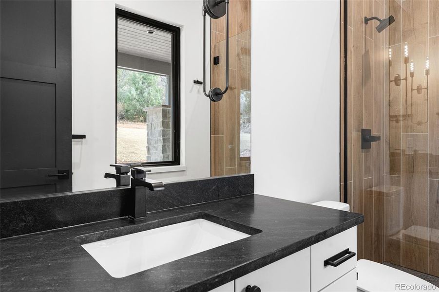 Image 40 of a home in .