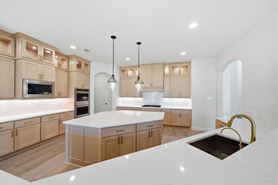 Furnished interior view inside a new home in Artavia 70′, Conroe (Image 14).